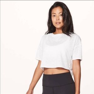 Lululemon Lightest Crop Tee NWT